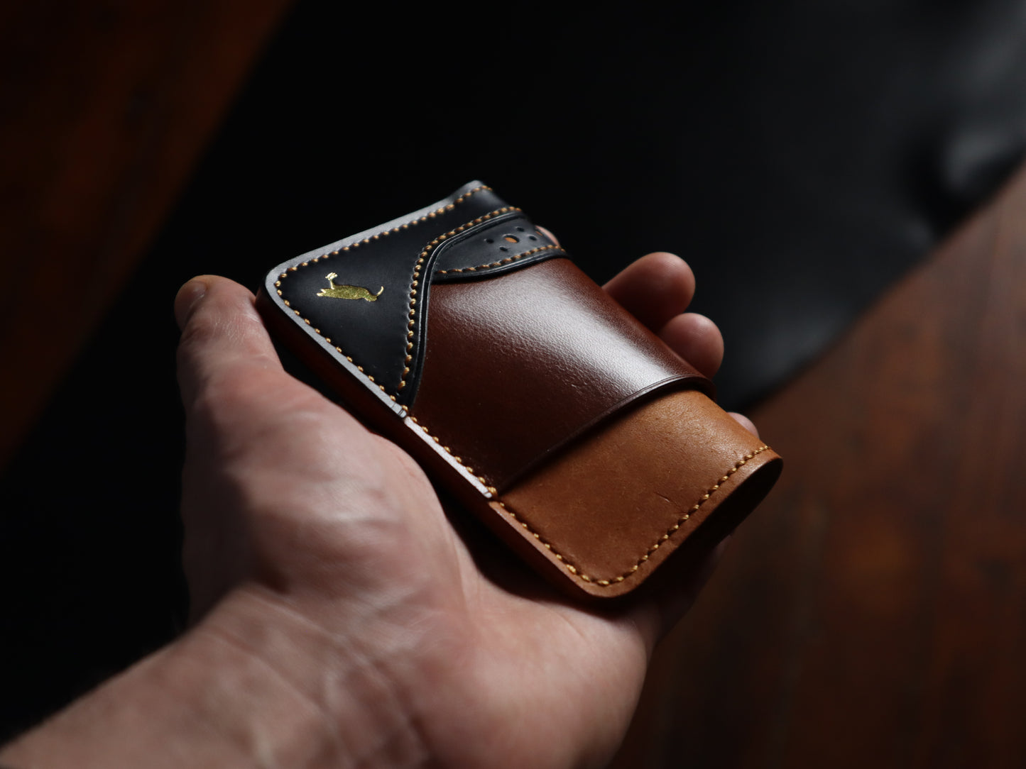 Curlew Cardholder - Olmo, Chestnut & Navy