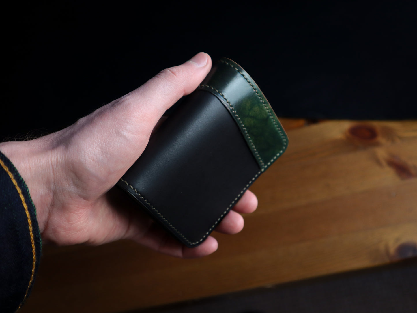 Japanese Bifold - Olive & Black Veg-Tan