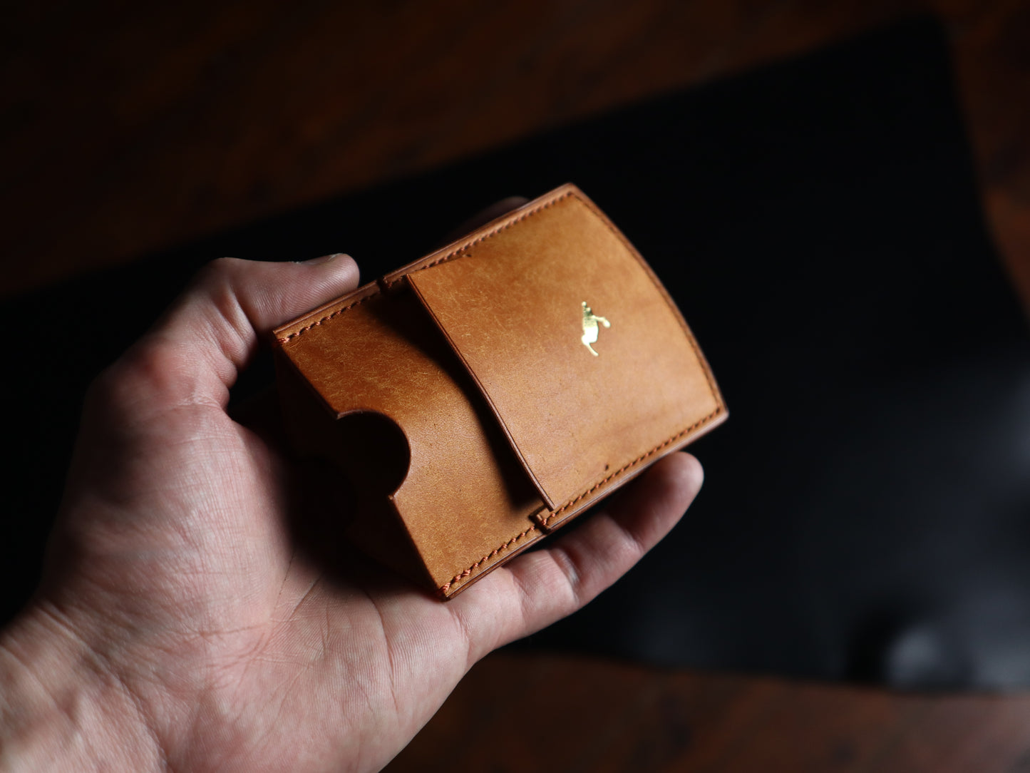 Cardholder, Olmo Pueblo