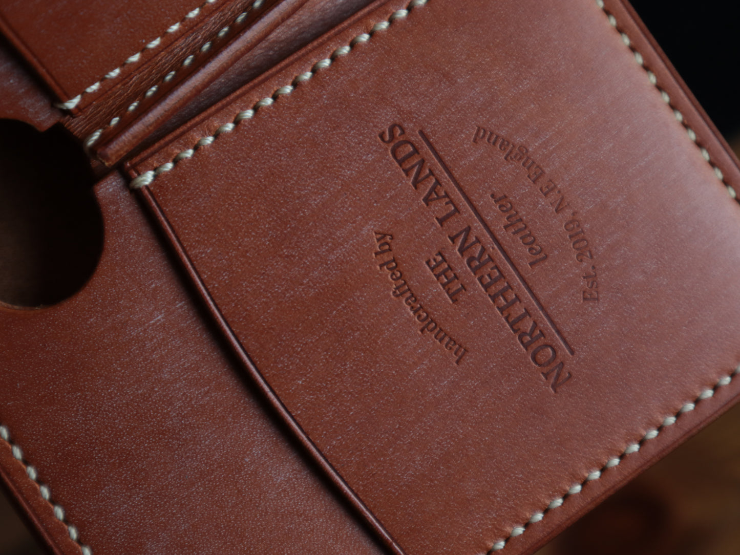 Japanese Bifold - Olmo Waxed Veg Tan