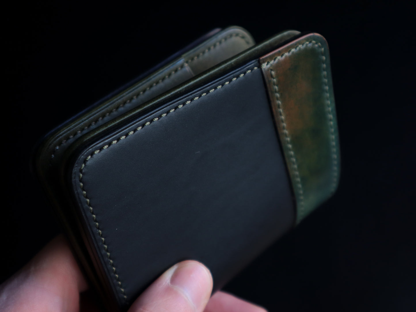 Japanese Bifold - Olive & Black Veg-Tan