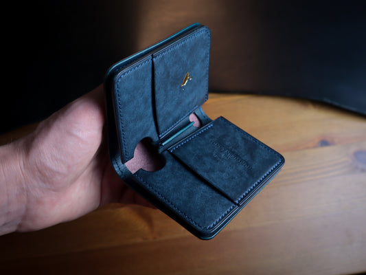 Japanese Bifold - Navy & Burgundy Veg-Tan