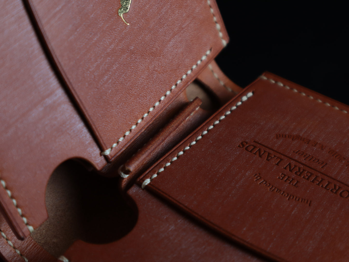Japanese Bifold - Olmo Waxed Veg Tan
