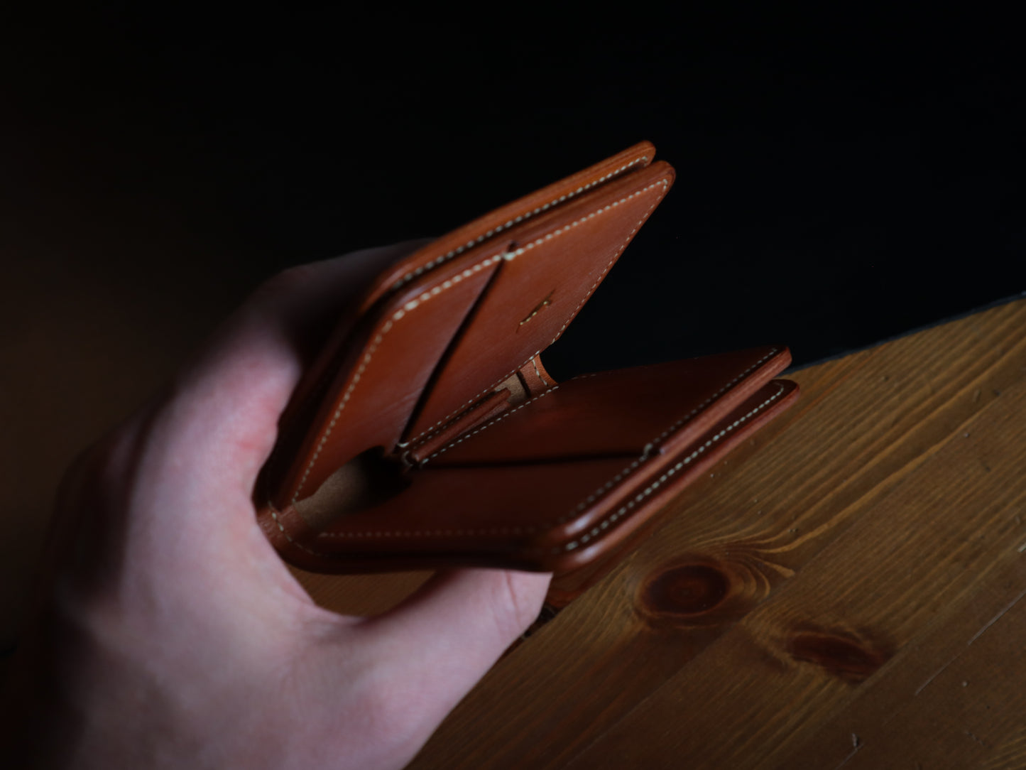 Japanese Bifold - Olmo Waxed Veg Tan