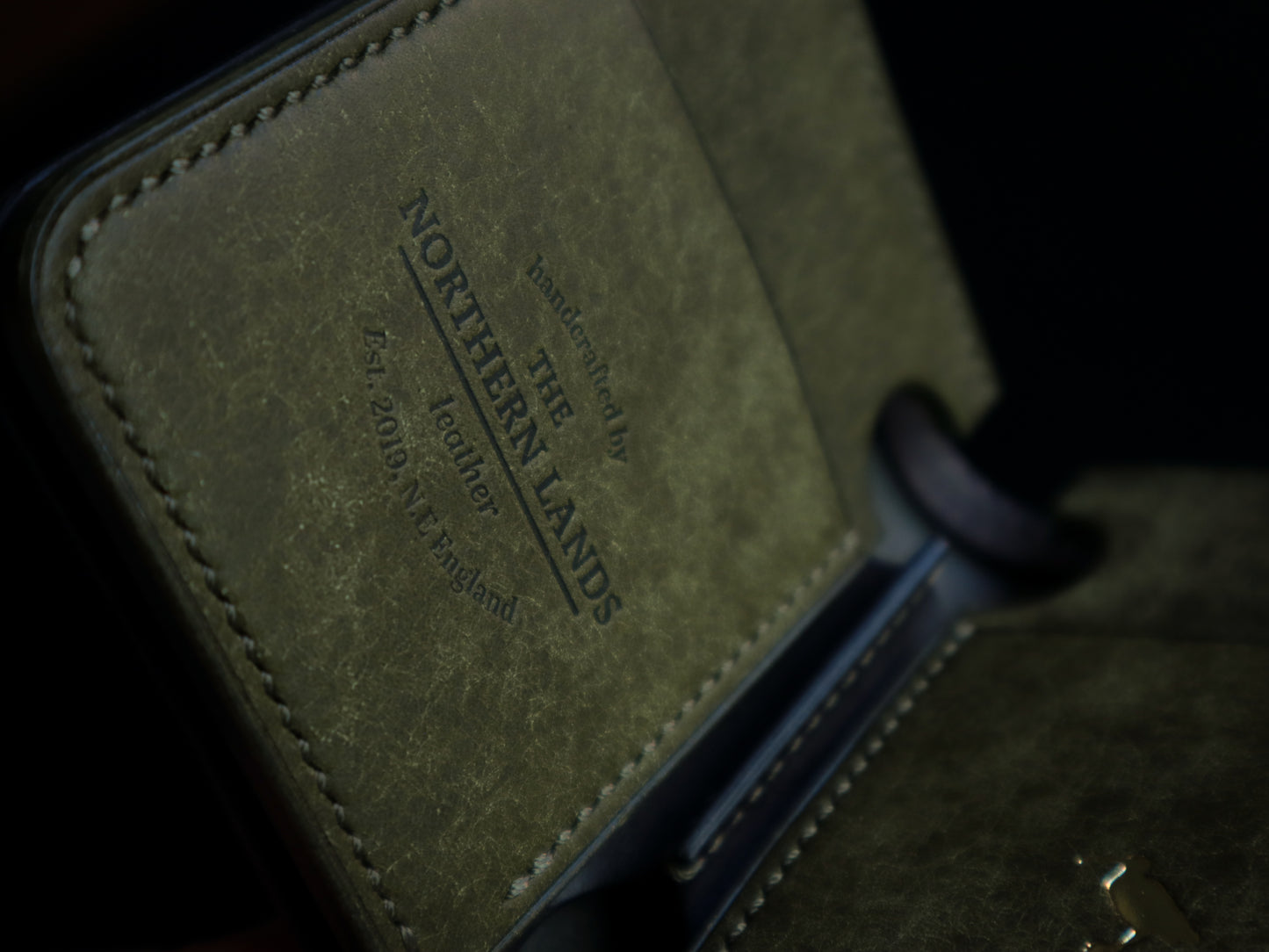 Japanese Bifold - Olive & Black Veg-Tan